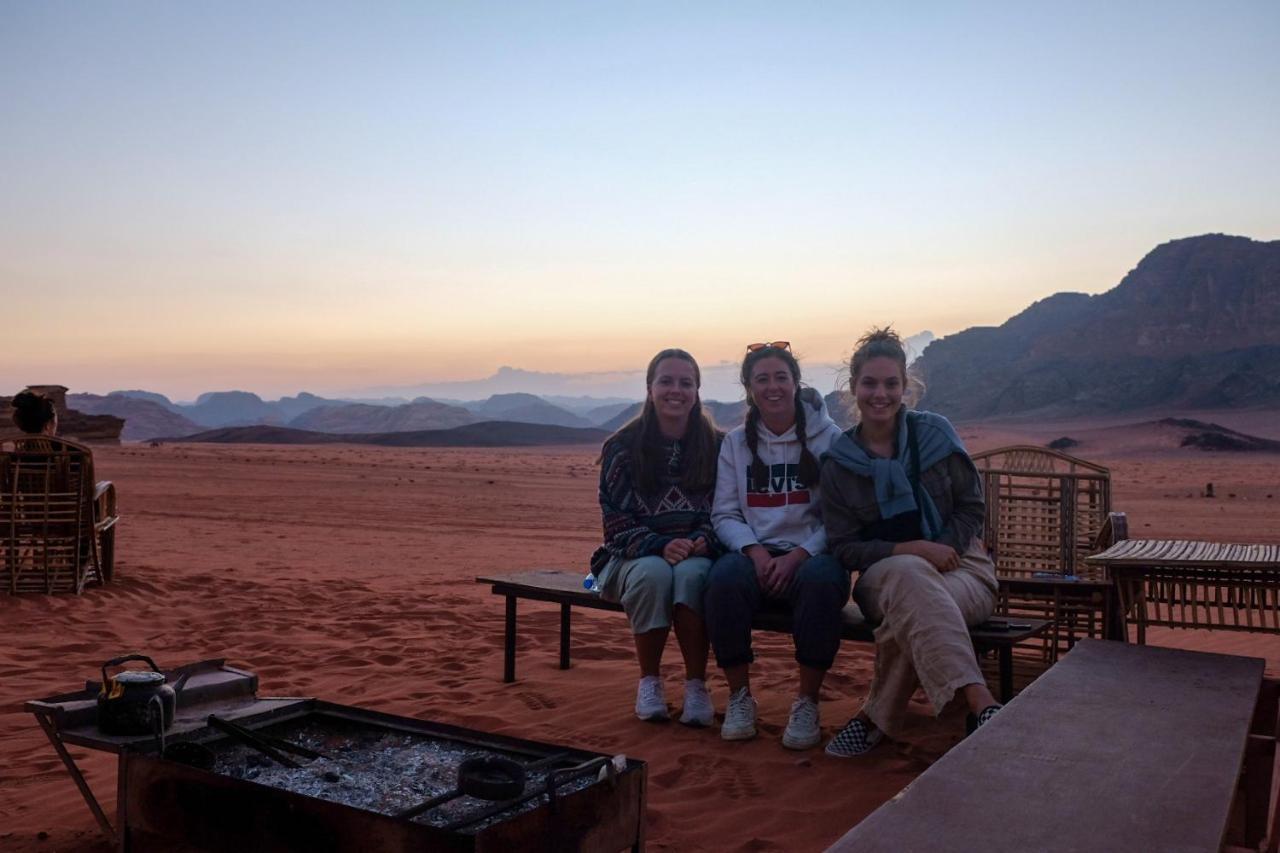 Wadi Rum Bedouin Camp And Desert Tours Экстерьер фото