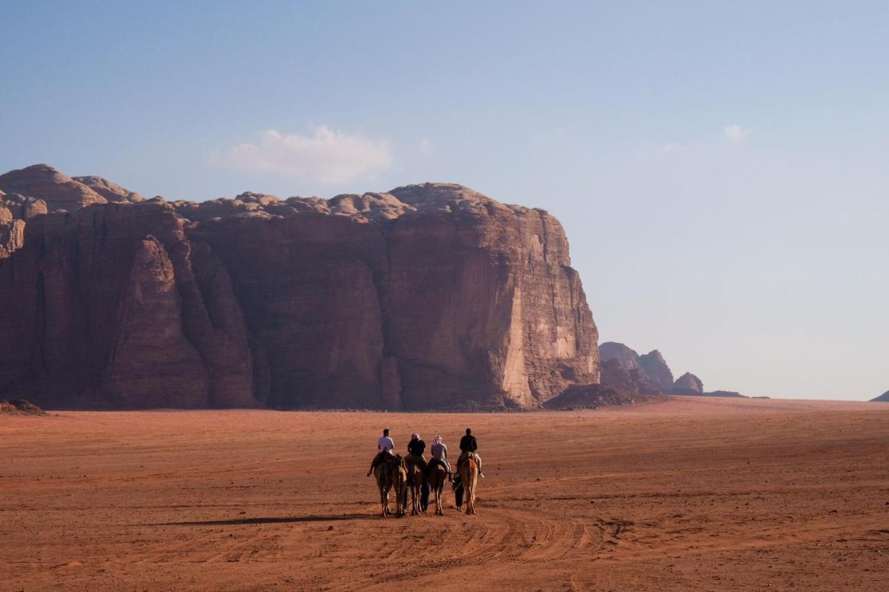 Wadi Rum Bedouin Camp And Desert Tours Экстерьер фото